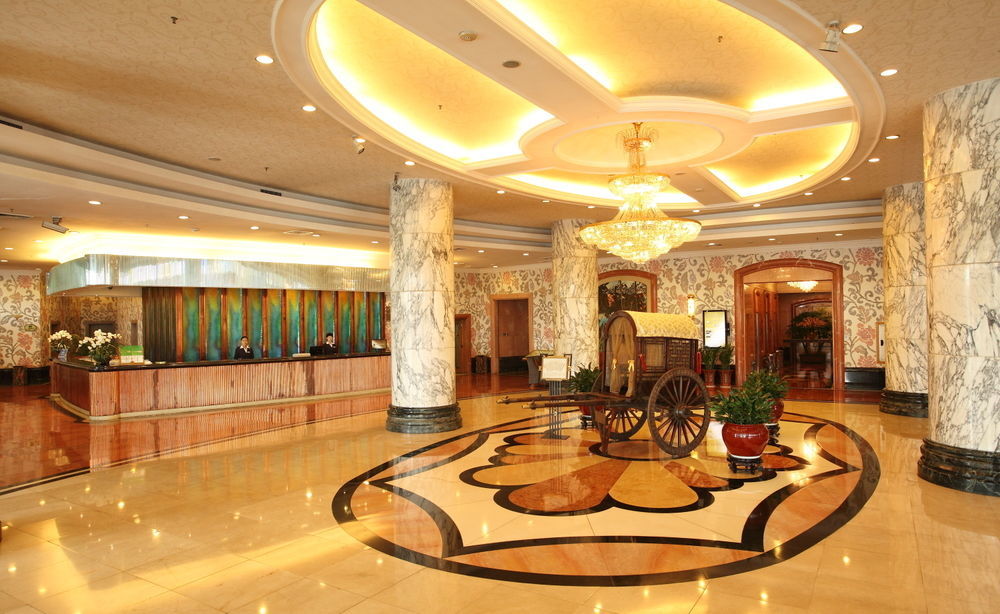 Weilai Conifer Hotel Zhengzhou Exterior photo